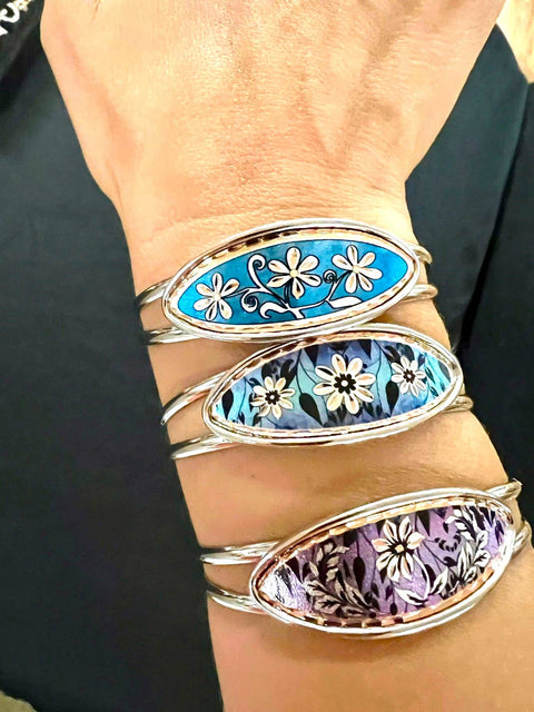LF 03 Blue Flower Wire Bracelets